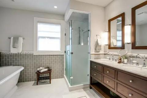 bathroom remodel near me Bartlett
