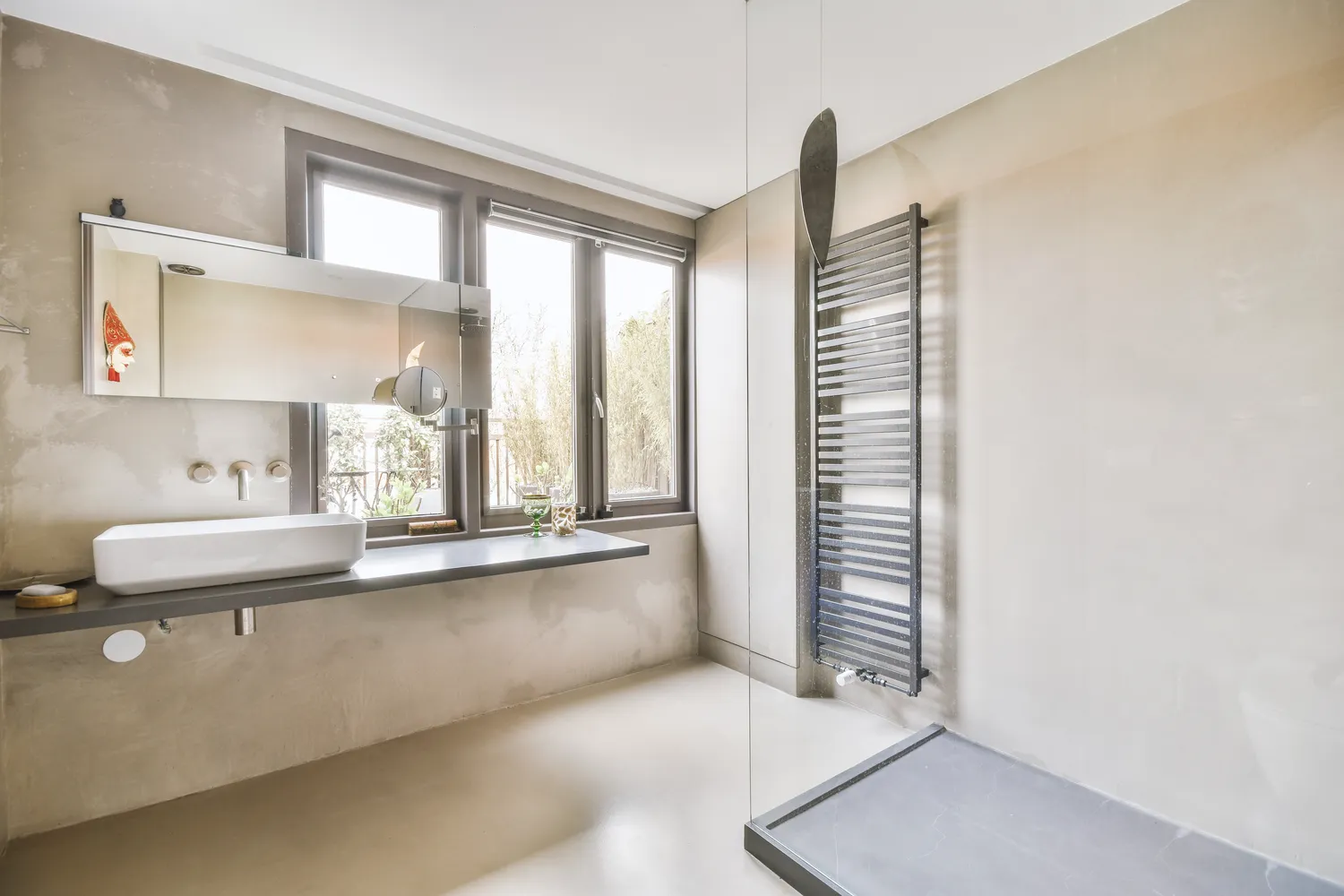 Glass Shower Doors Near You | Glass Innovation